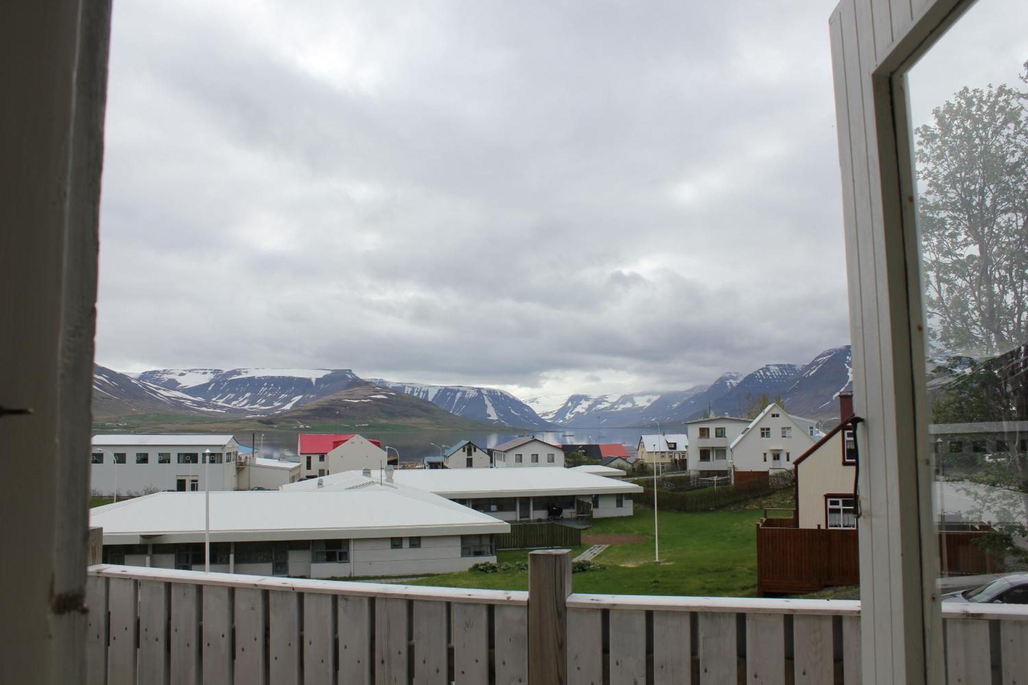 The Guesthouse By The Fjord Thingeyri Zimmer foto